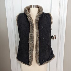 J. Jill | Faux Fur Trim Vest Women's Vest Sz Small